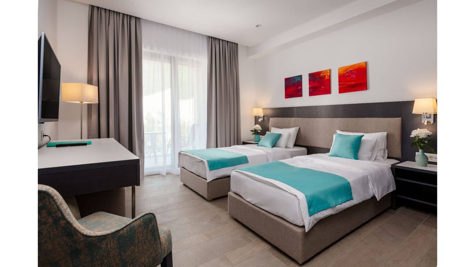 rooms-superior-double-room-with-baclony