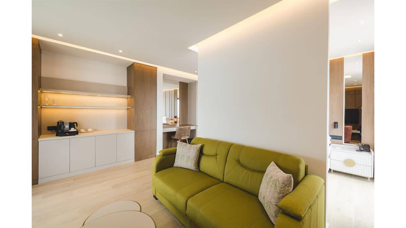 rooms-junior-suite