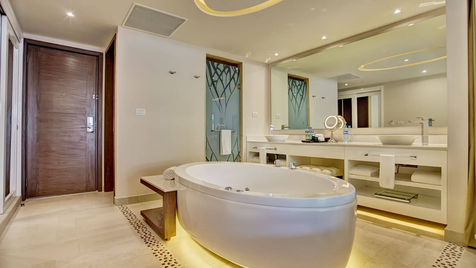rooms-luxury-junior-suite-ocean-view