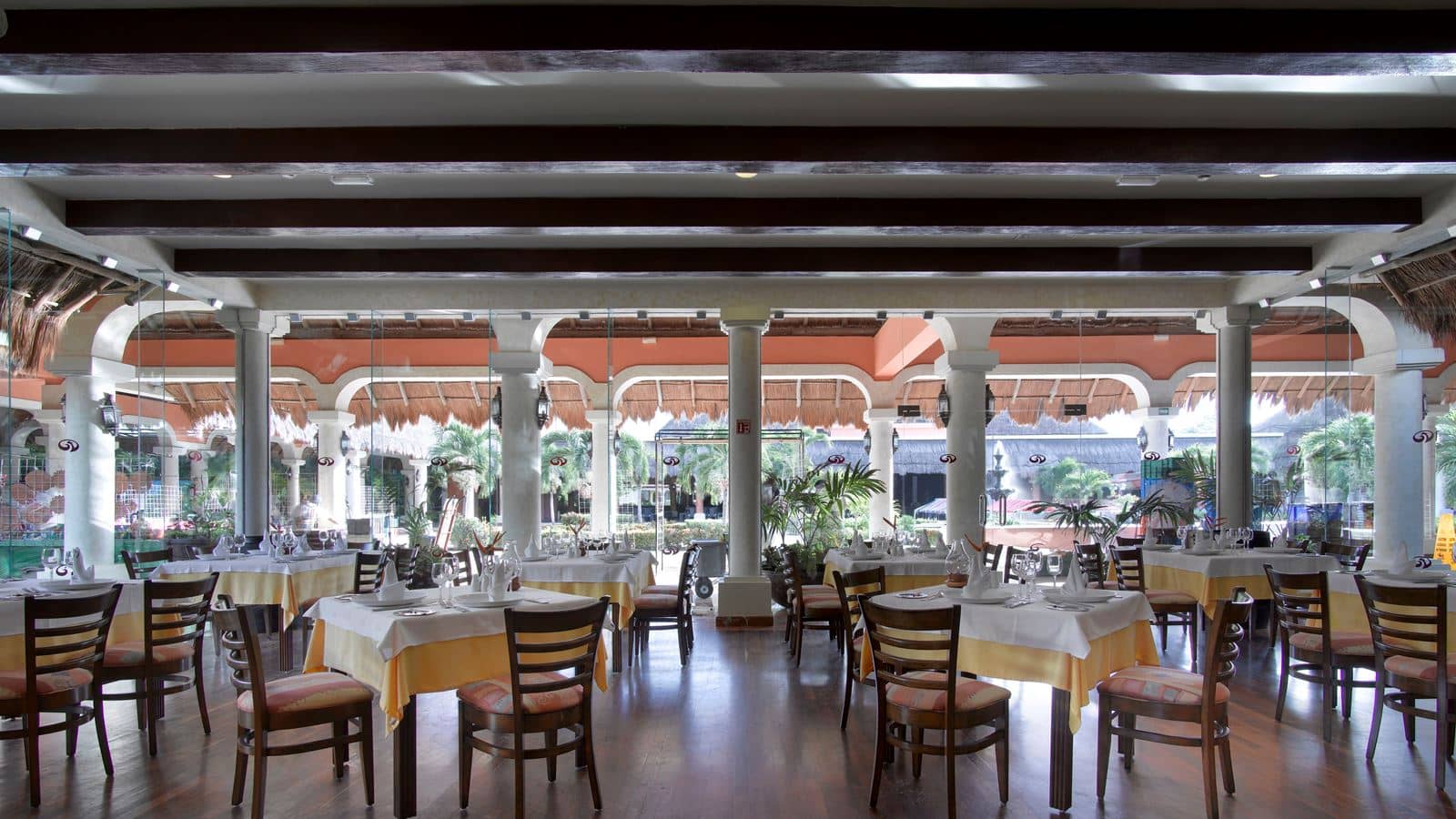 restaurants-el-dorado-steak-house