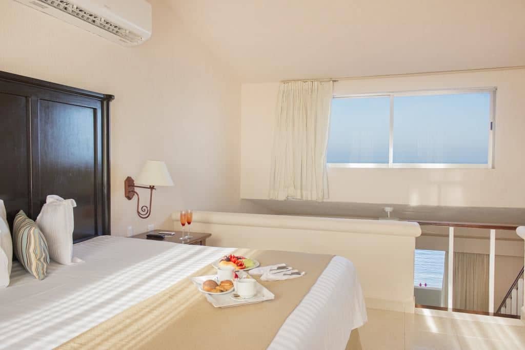 rooms-studio-supreme-adults-only