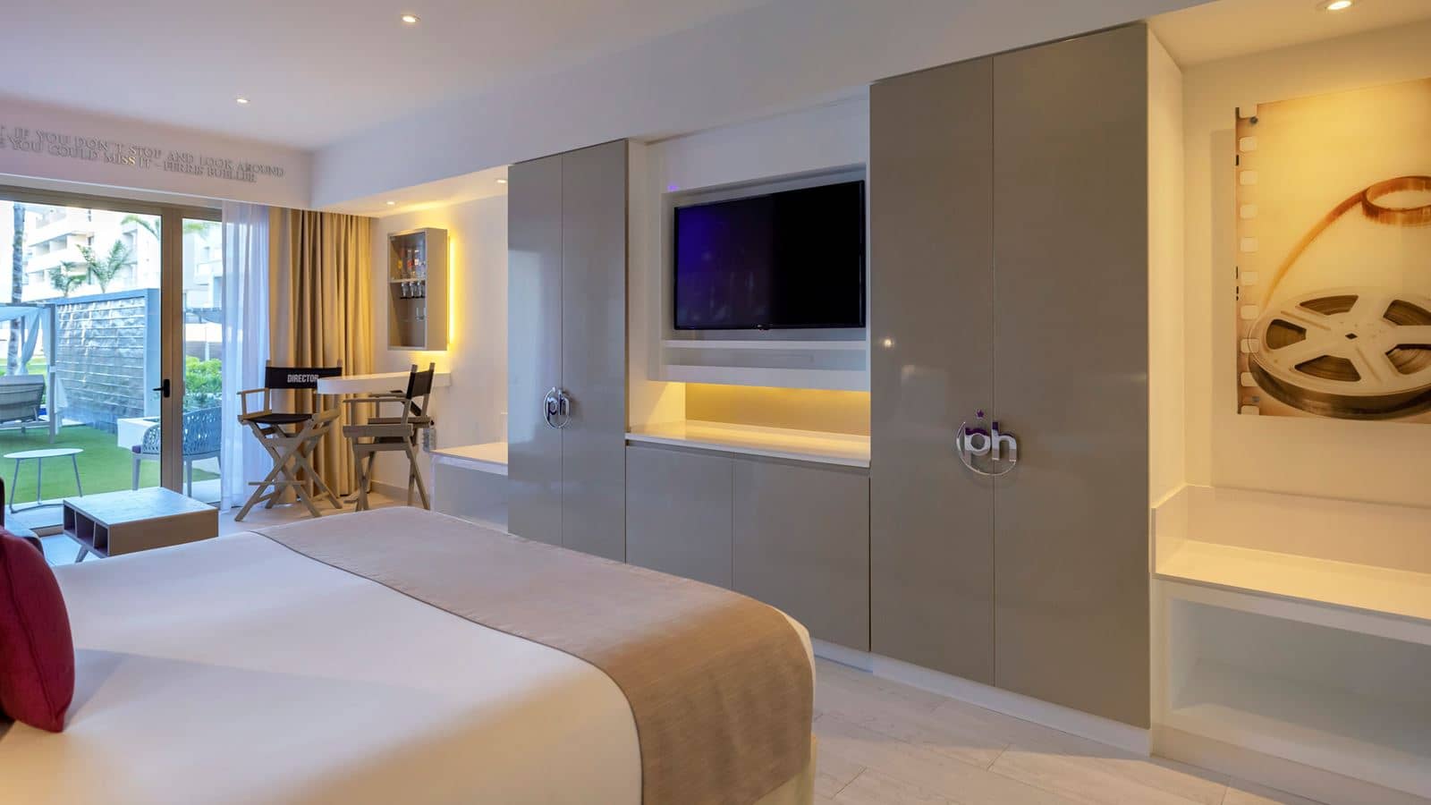 rooms-star-class-junior-suite-swim-up
