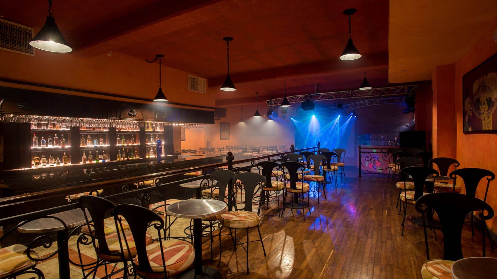bars-night-club