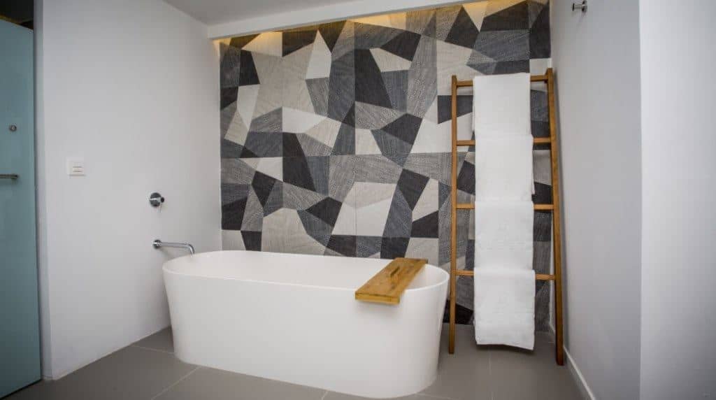 rooms-elegance-club-plunge-pool-suite-ocean-front