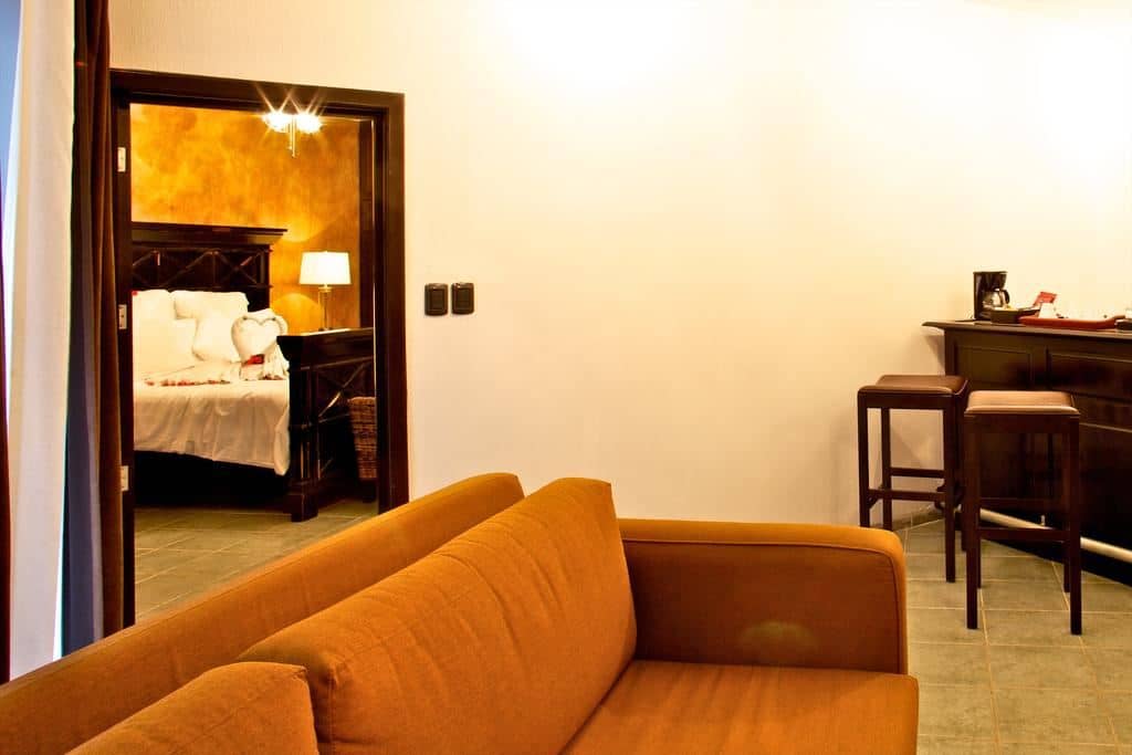 rooms-master-suite