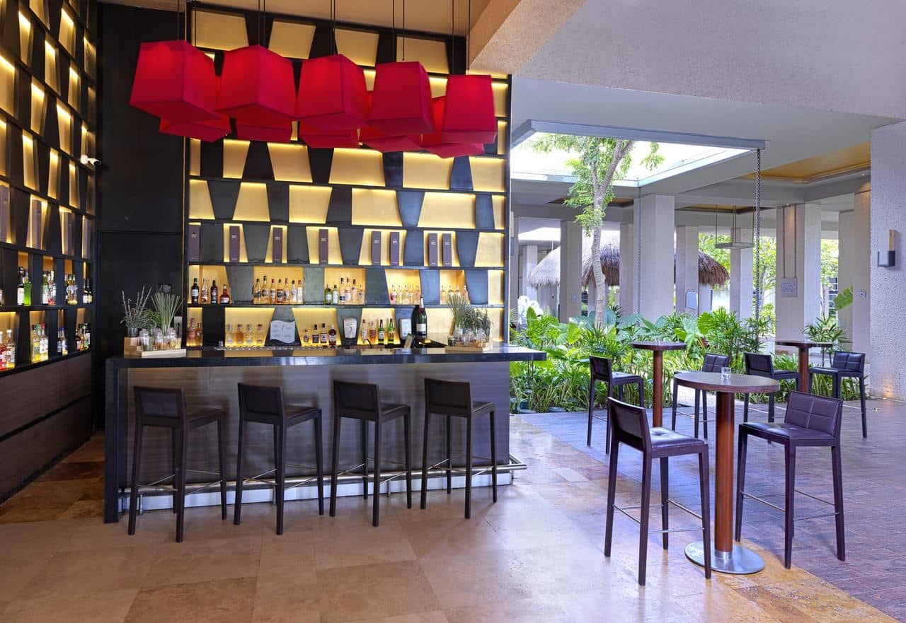 bars-north-avenue-bar