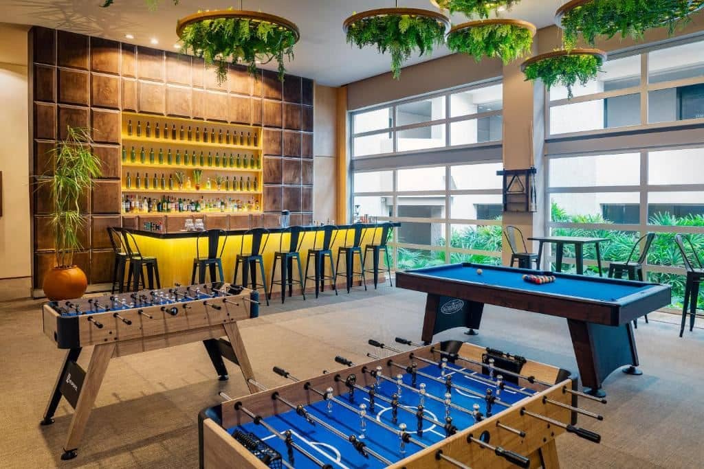 bars-lobby-bar