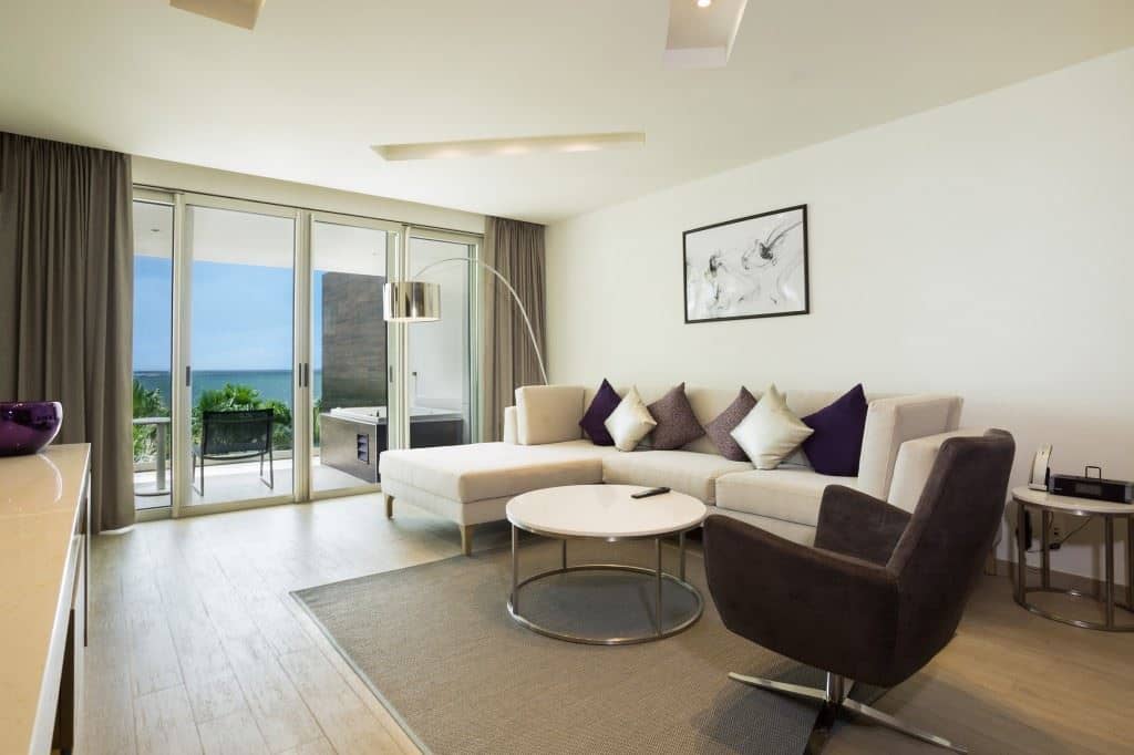 rooms-preferred-club-master-suite-ocean-view