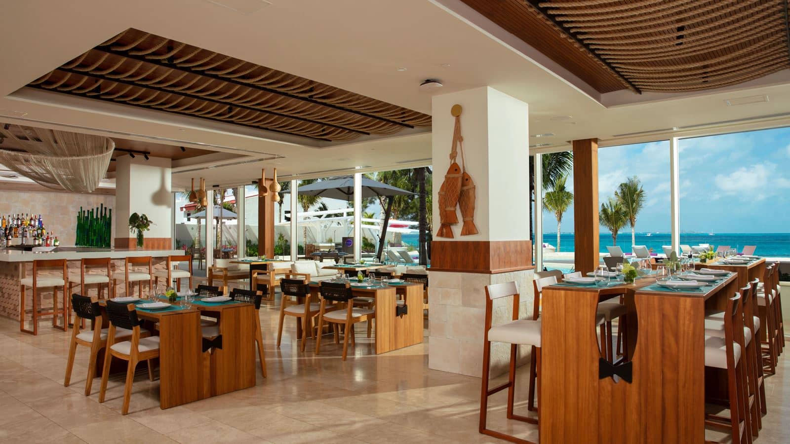 restaurants-fish-nets