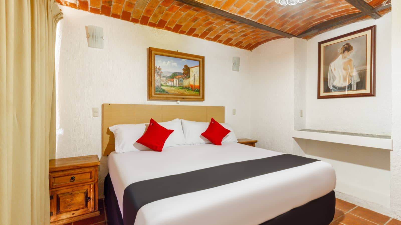rooms-double-superior-with-double-bed