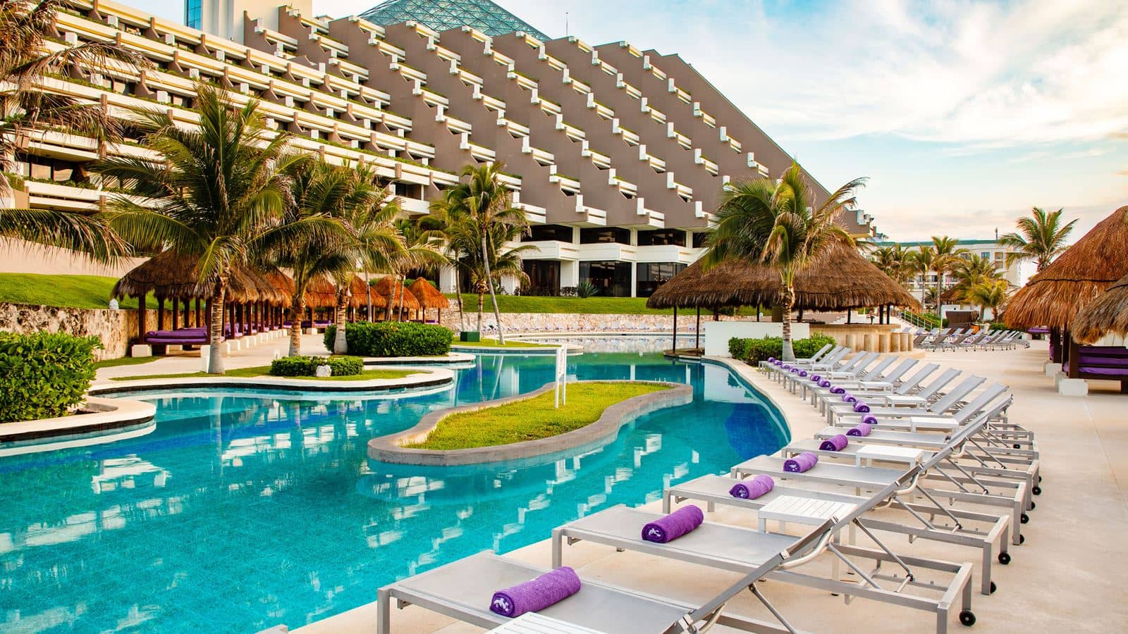 pools-outdoor-pool