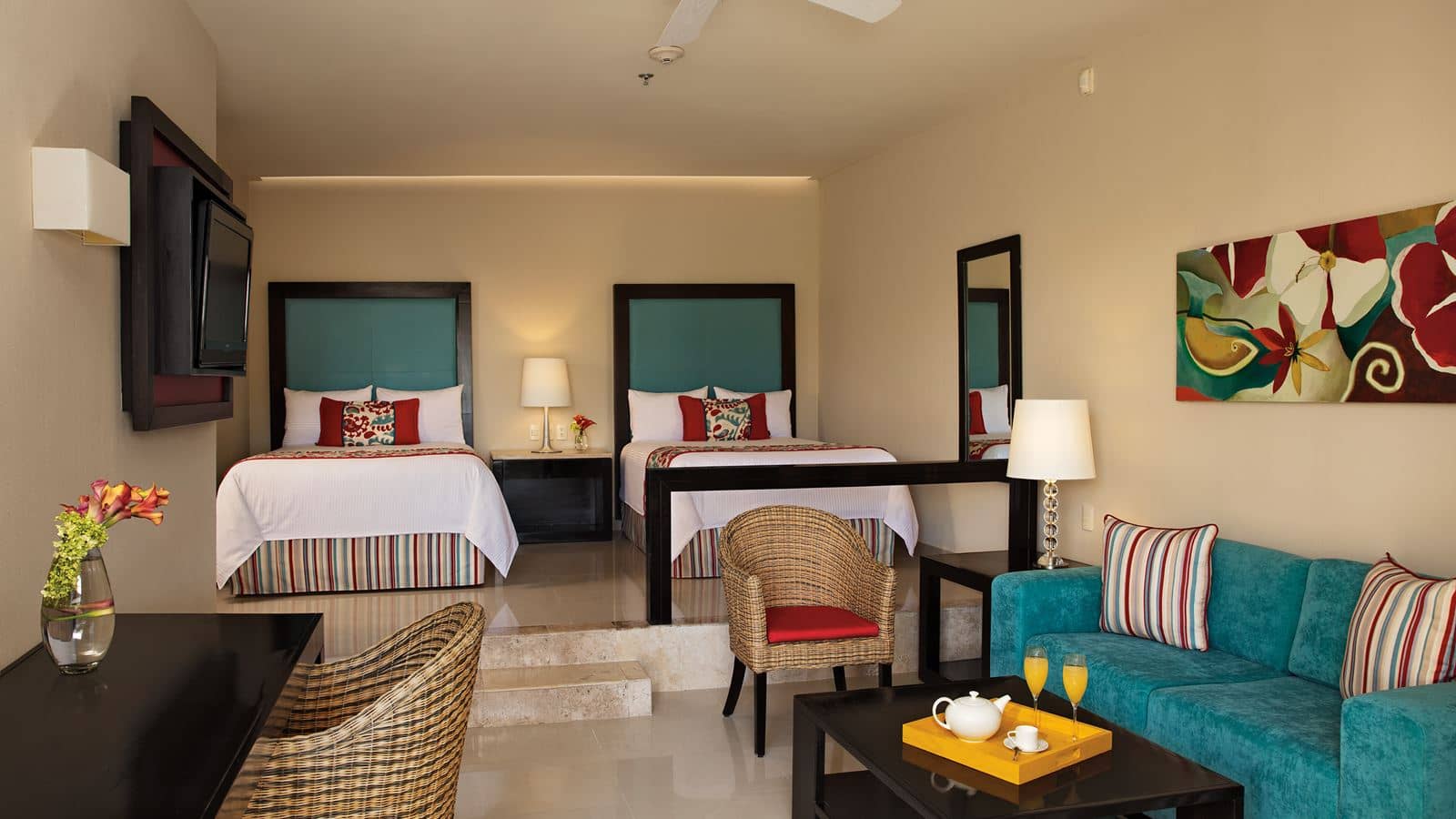rooms-junior-suite-tropical-view