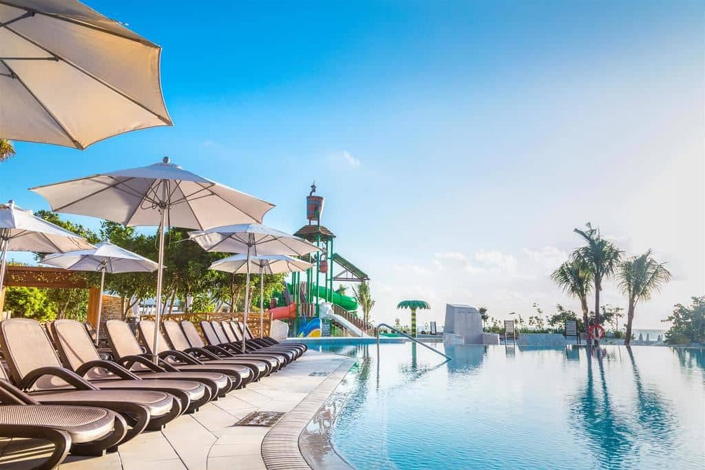 pools-outdoor-pool