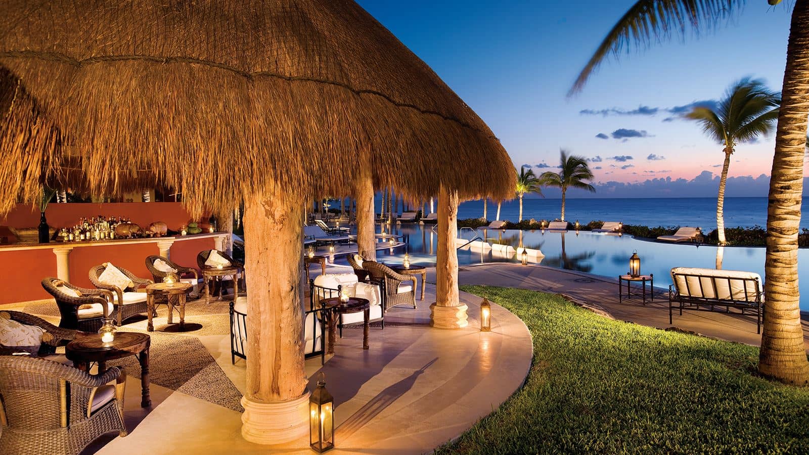restaurants-hippos-pool-bar