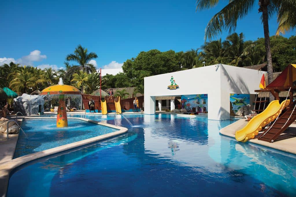 pools-outdoor-childrens-pool
