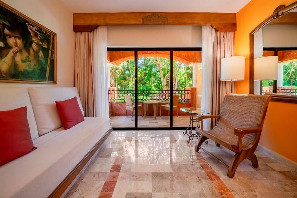 rooms-premium-tropical-view