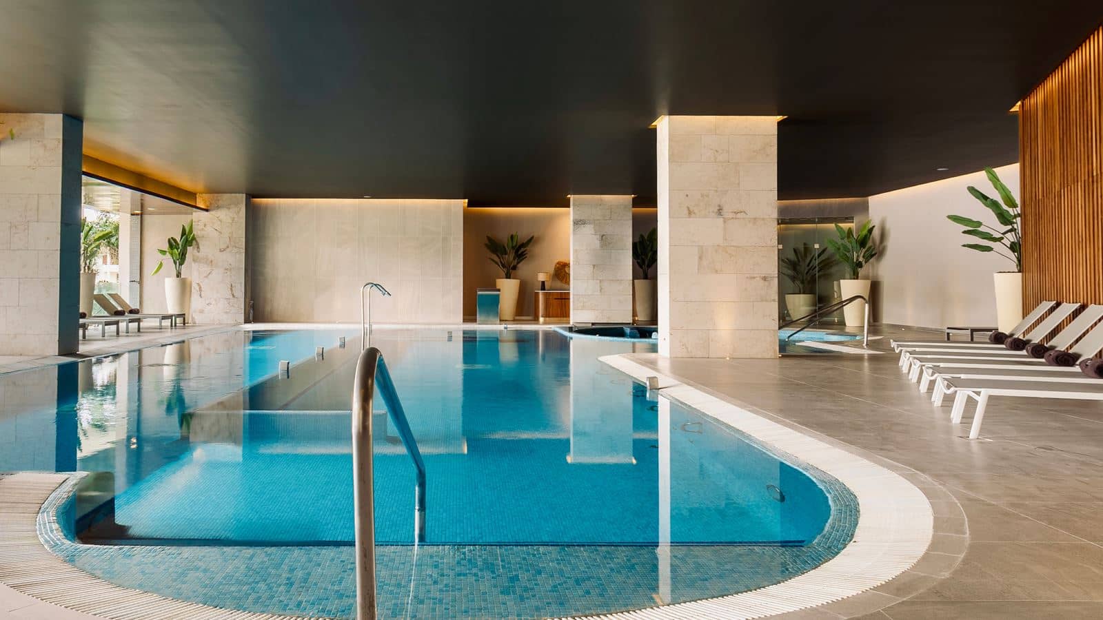 pools-indoor-pool