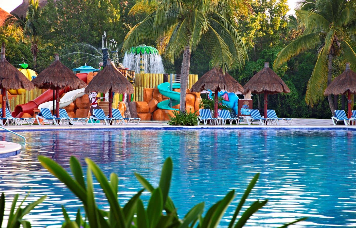 pools-outdoor-childrens-pool
