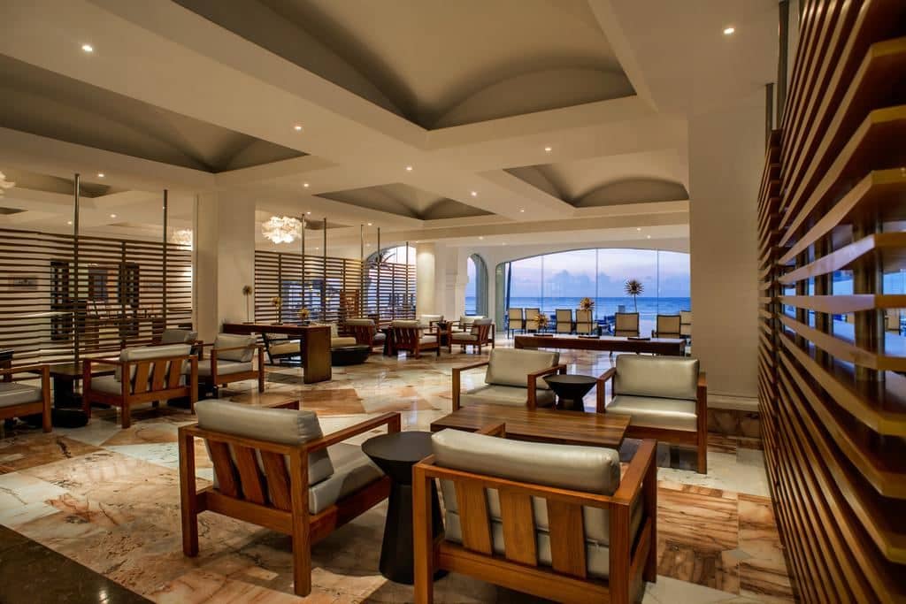bars-lobby-bar