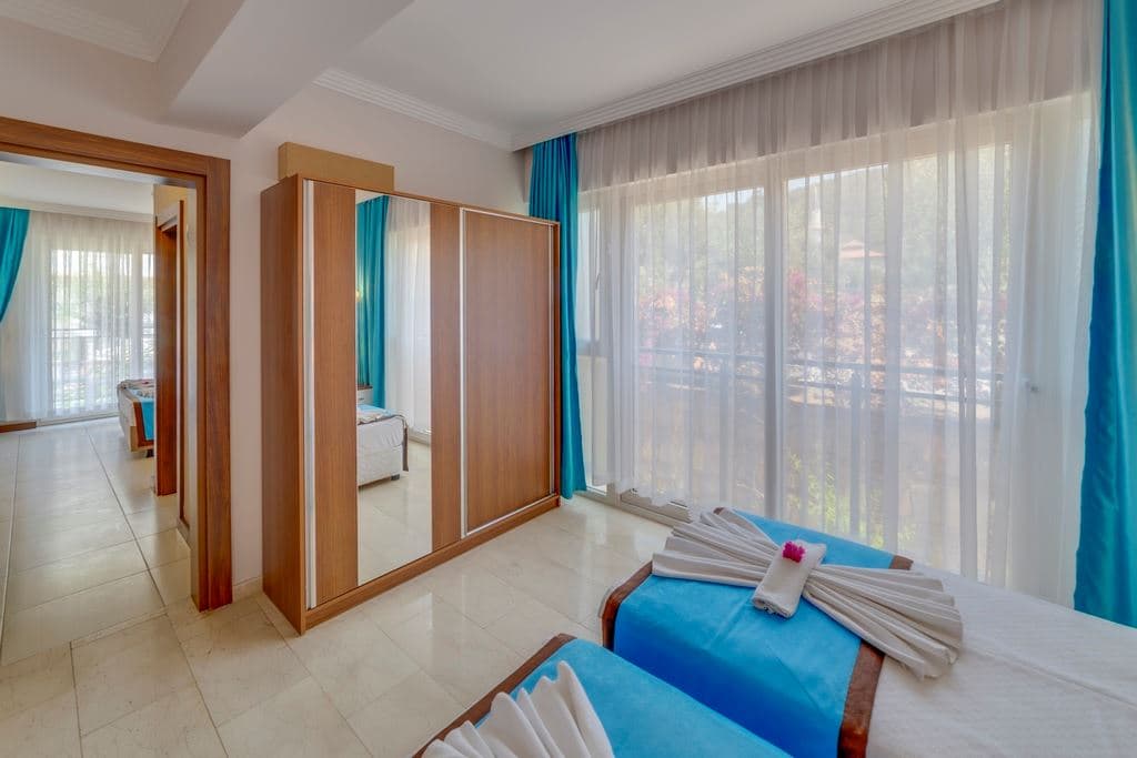 rooms-family-room