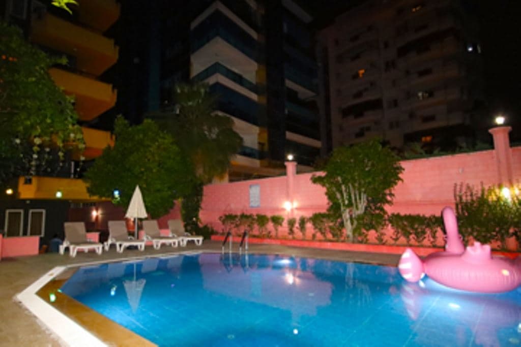 pools-outdoor-pool
