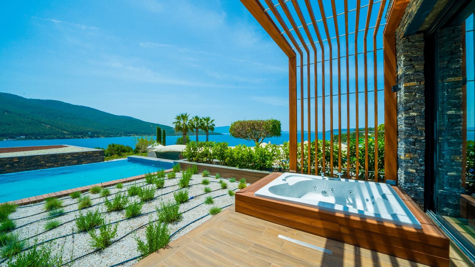 rooms-executive-villa