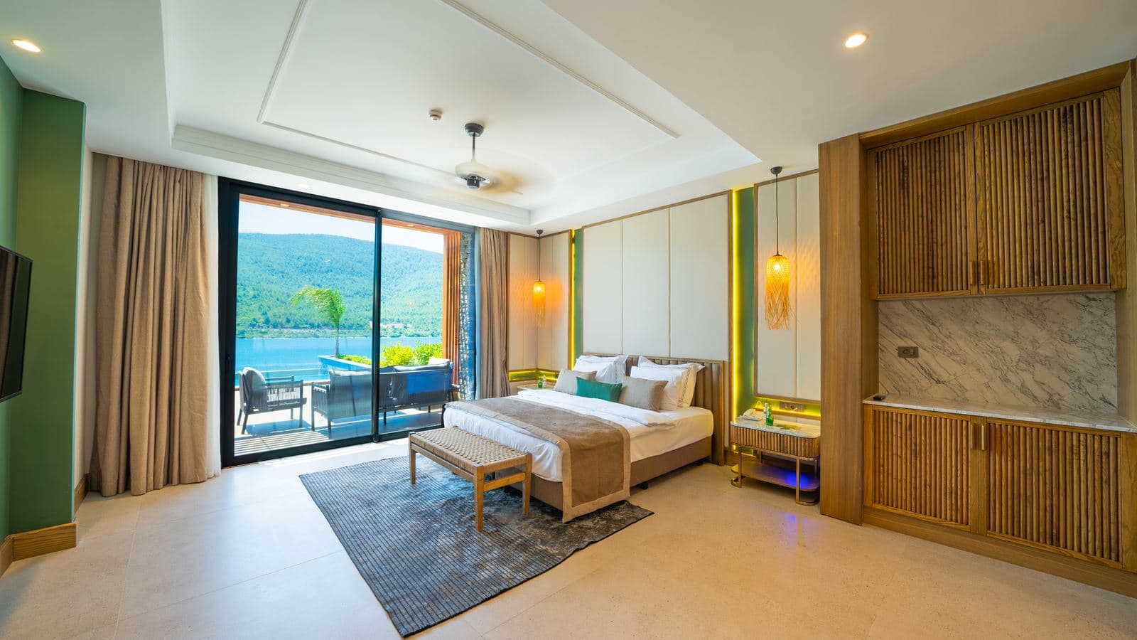 rooms-royal-villa