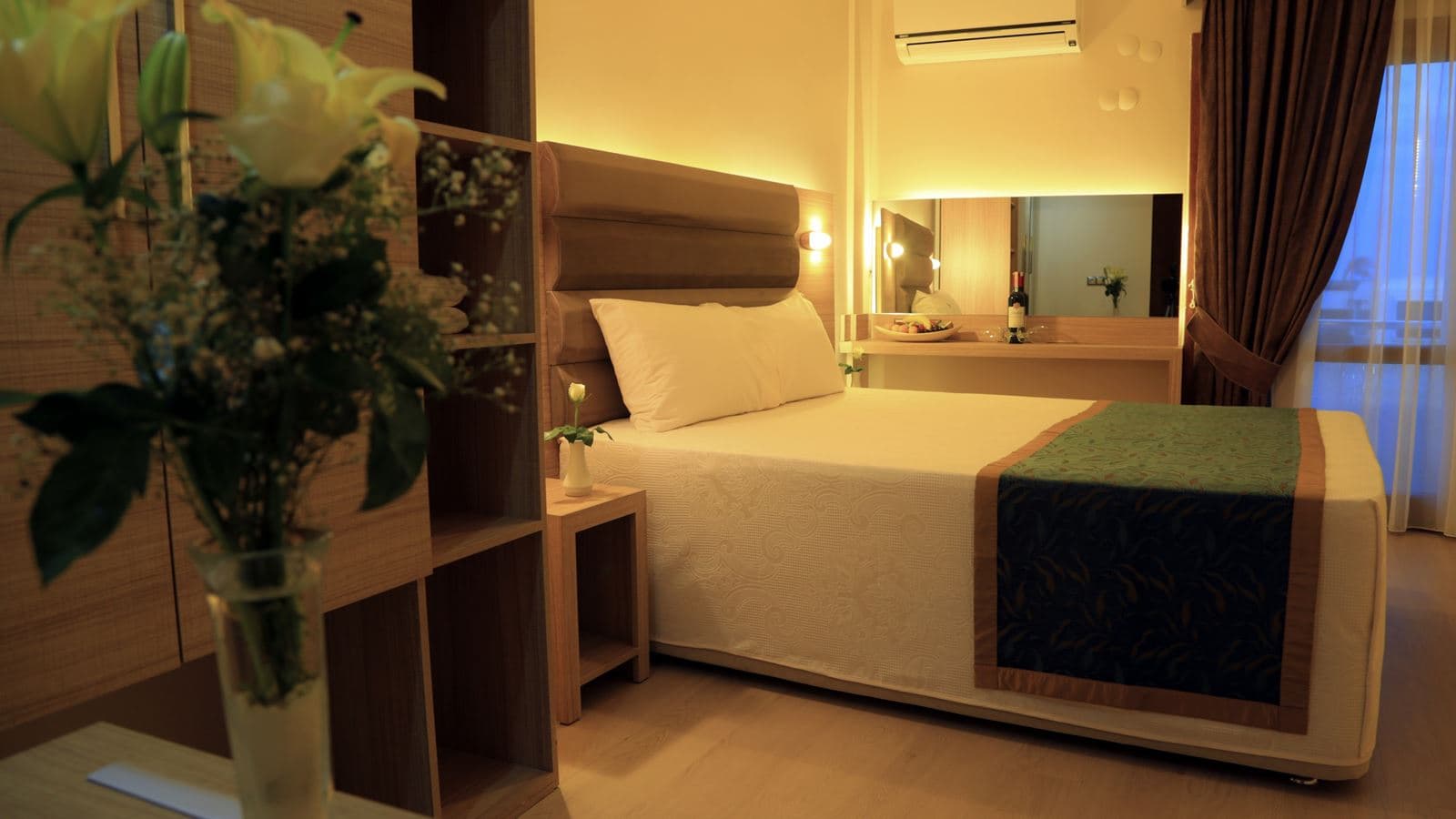rooms-standard-room