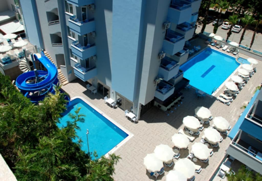 pools-outdoor-pool