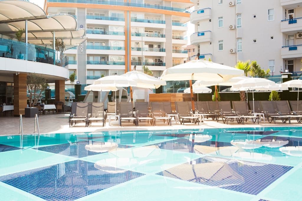 pools-outdoor-pool