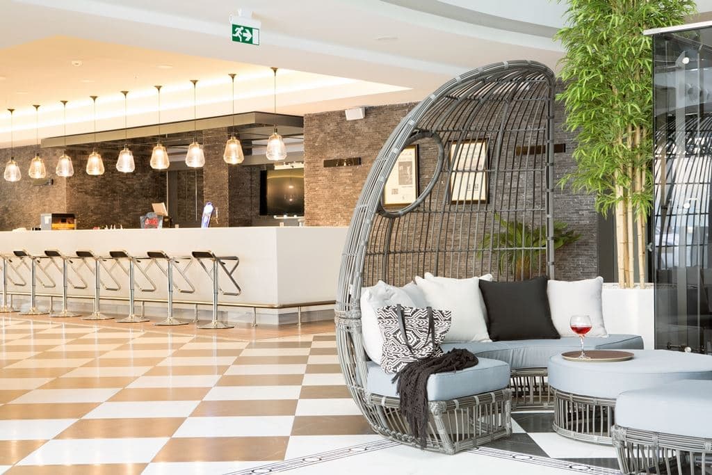 bars-lobby-bar