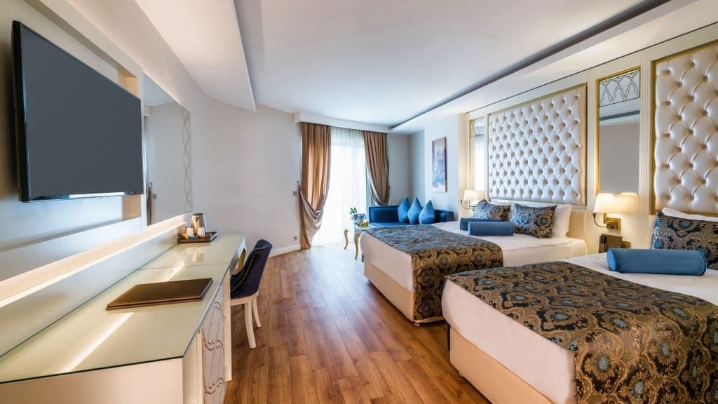 rooms-superior-room