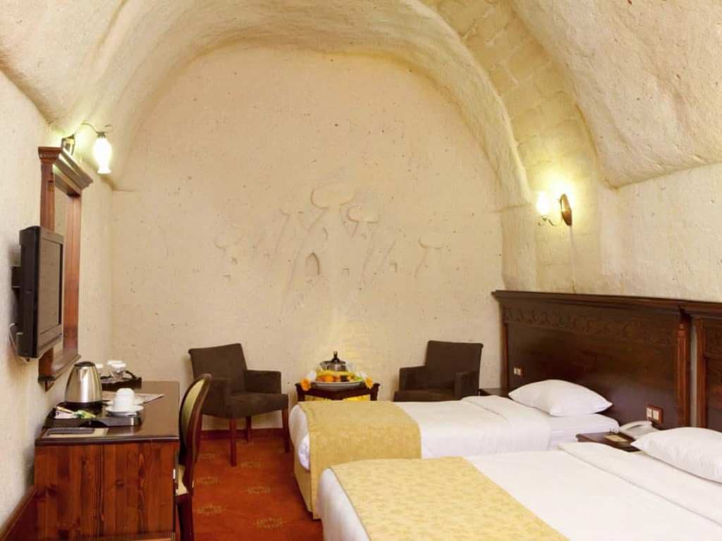 rooms-standard-room