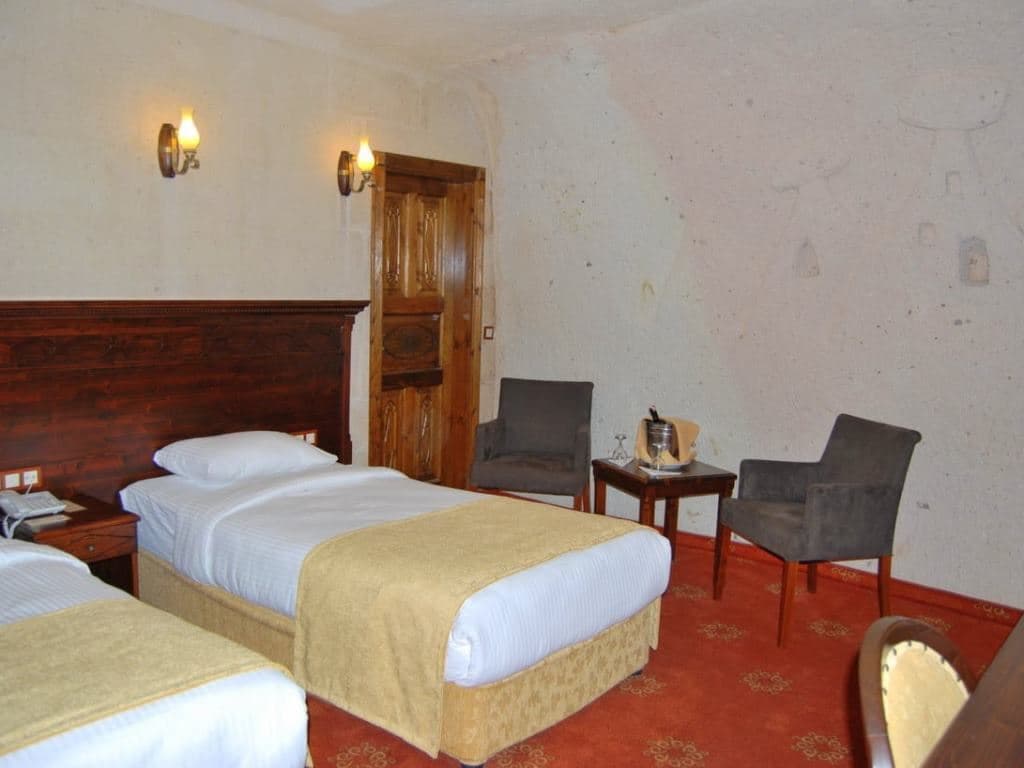 rooms-standard-room