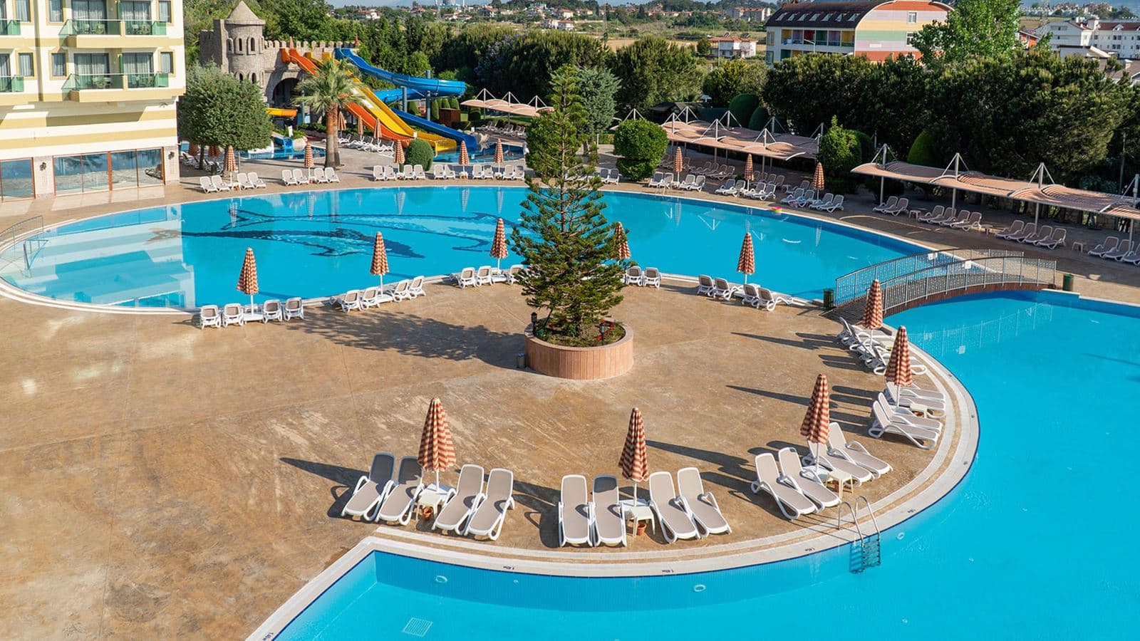 pools-outdoor-pool