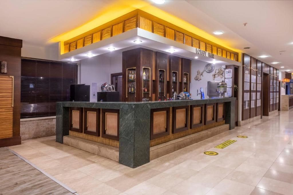 bars-loby-bar