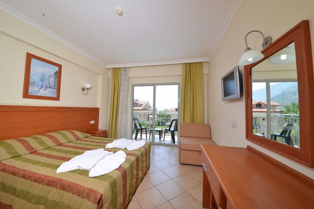 rooms-standard-room