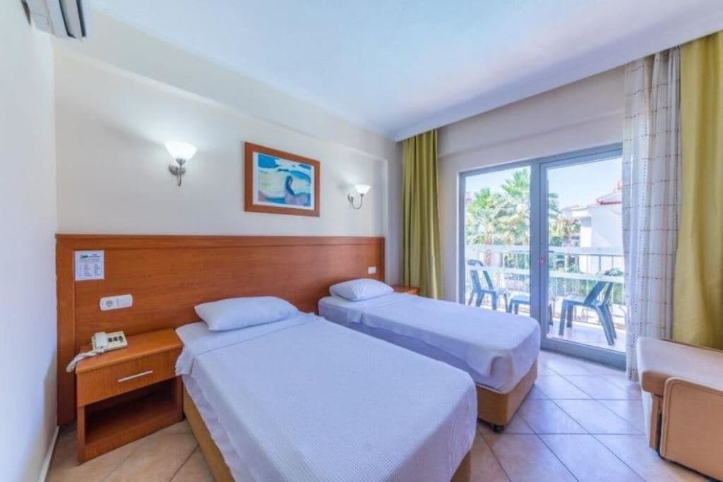rooms-standard-room
