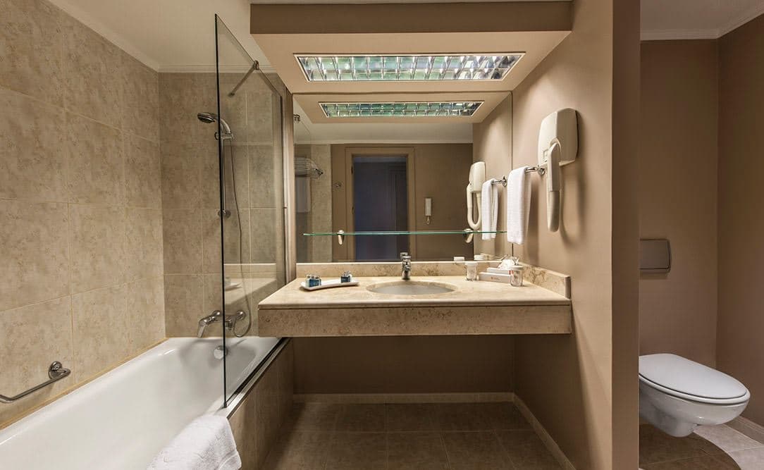 rooms-standard-room