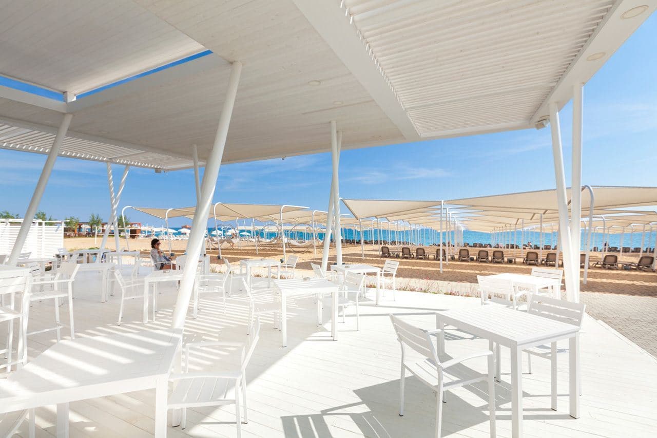 bars-beach-bar