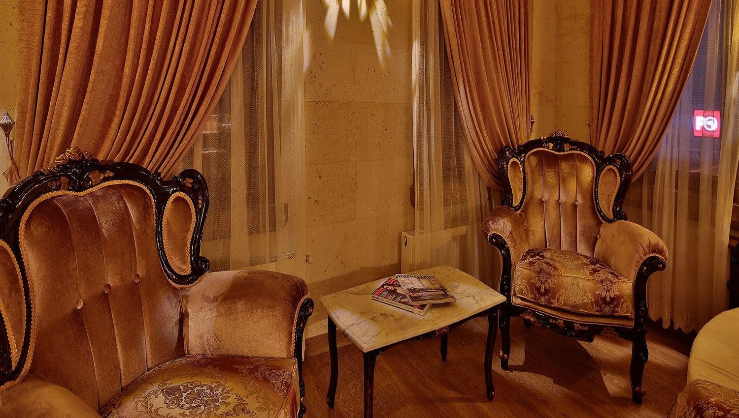rooms-king-suite
