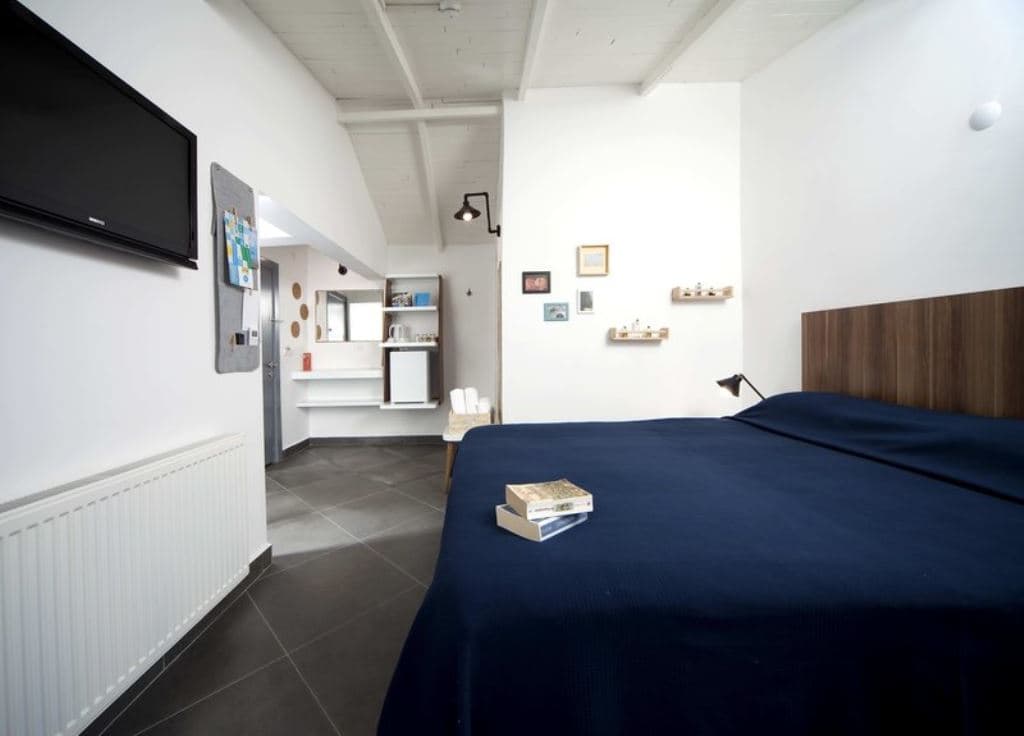 rooms-seaview-room-balcony-or-terrace