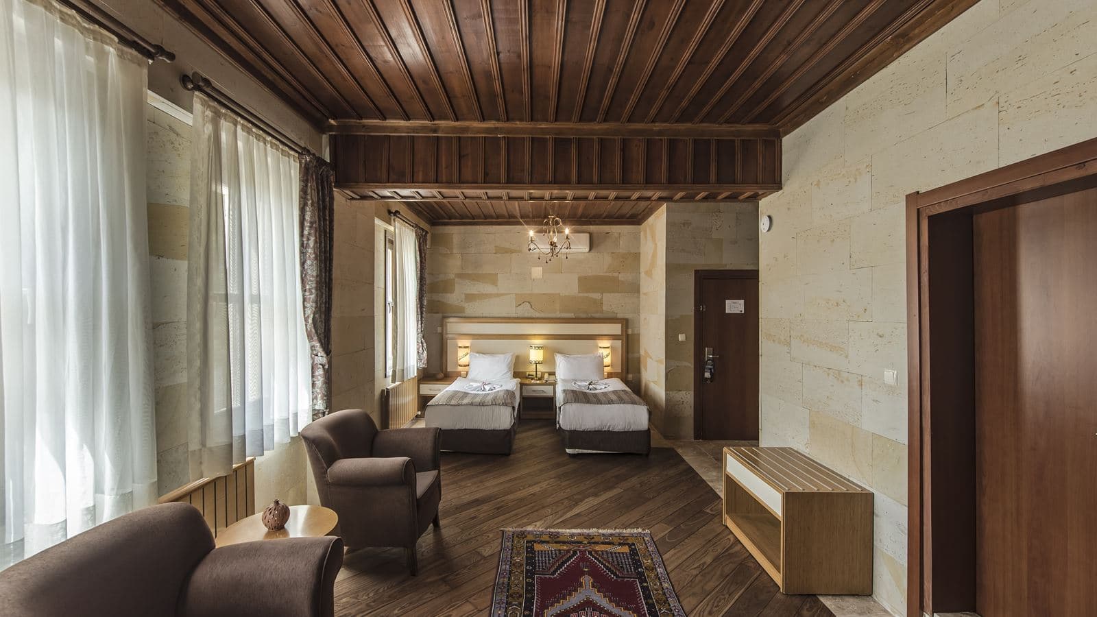 rooms-standard-room