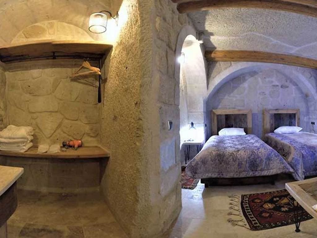 rooms-standard-room