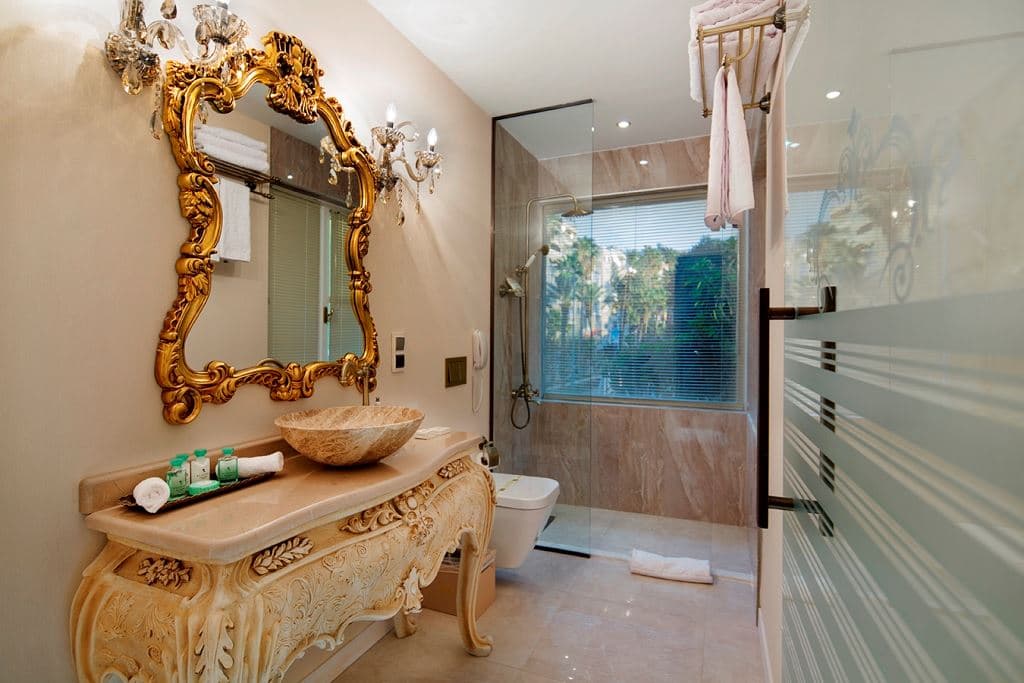 rooms-standard-room