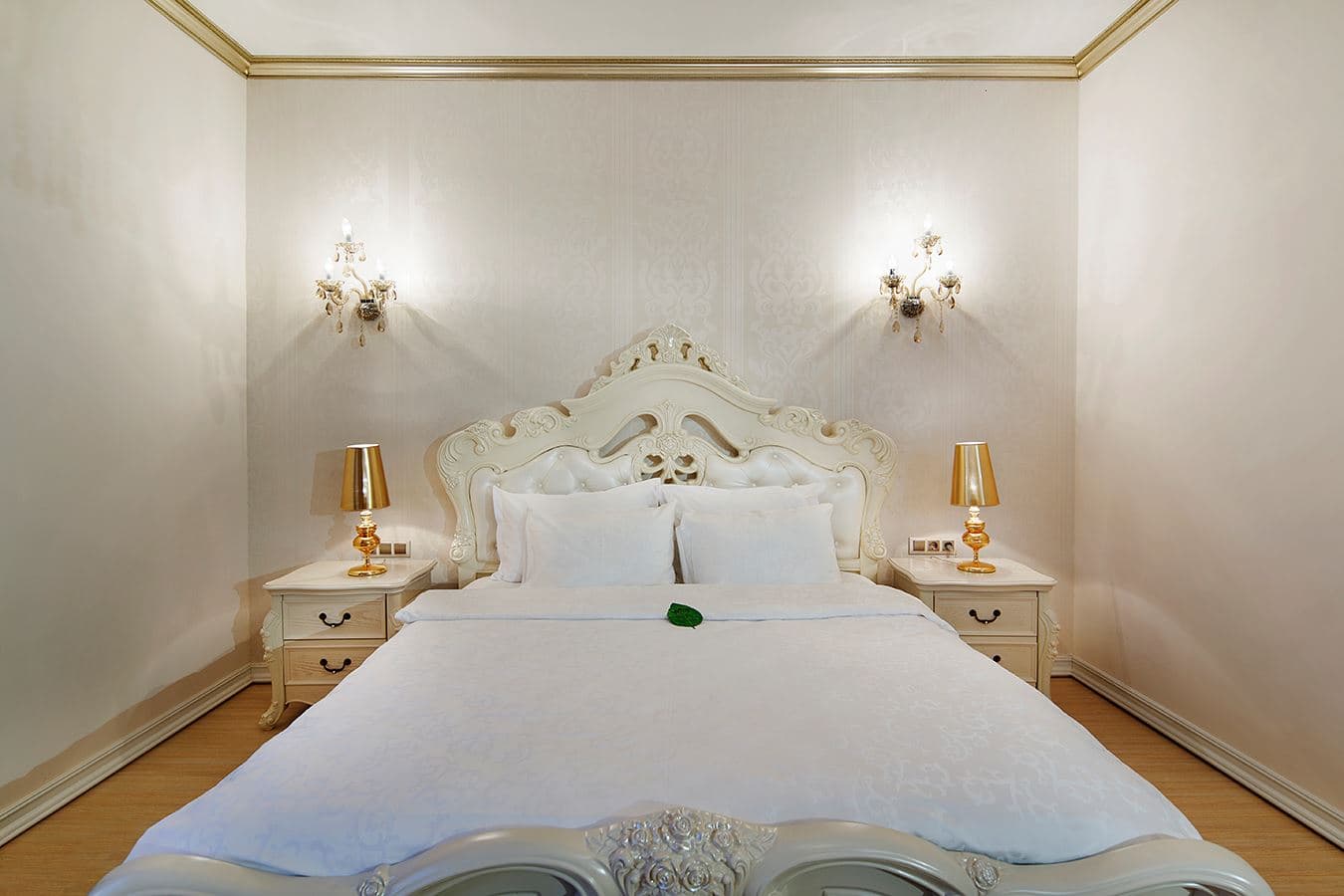 rooms-standard-room