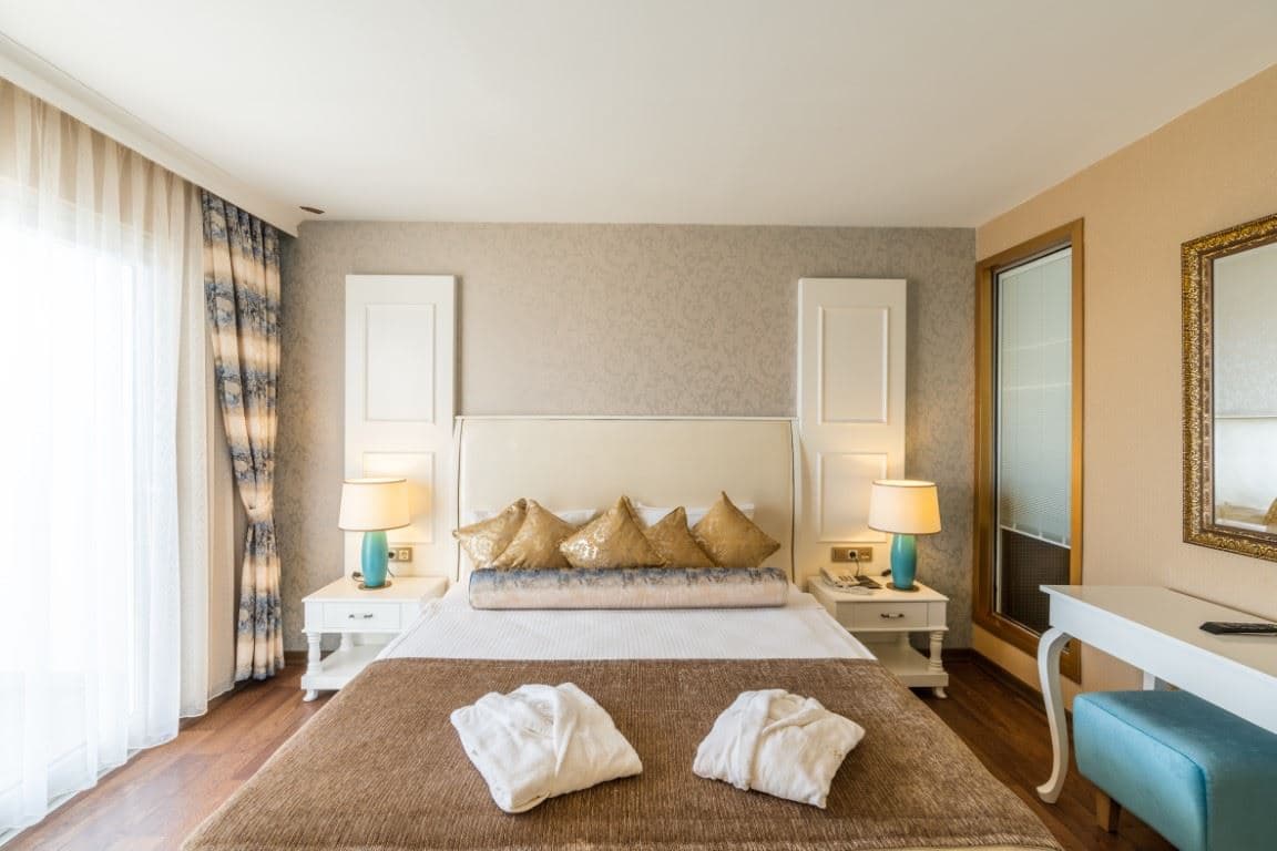 rooms-serenity-suit