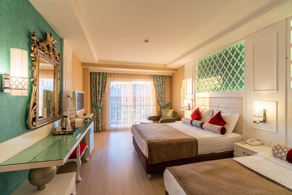 rooms-connection-oda-kara-manzarali