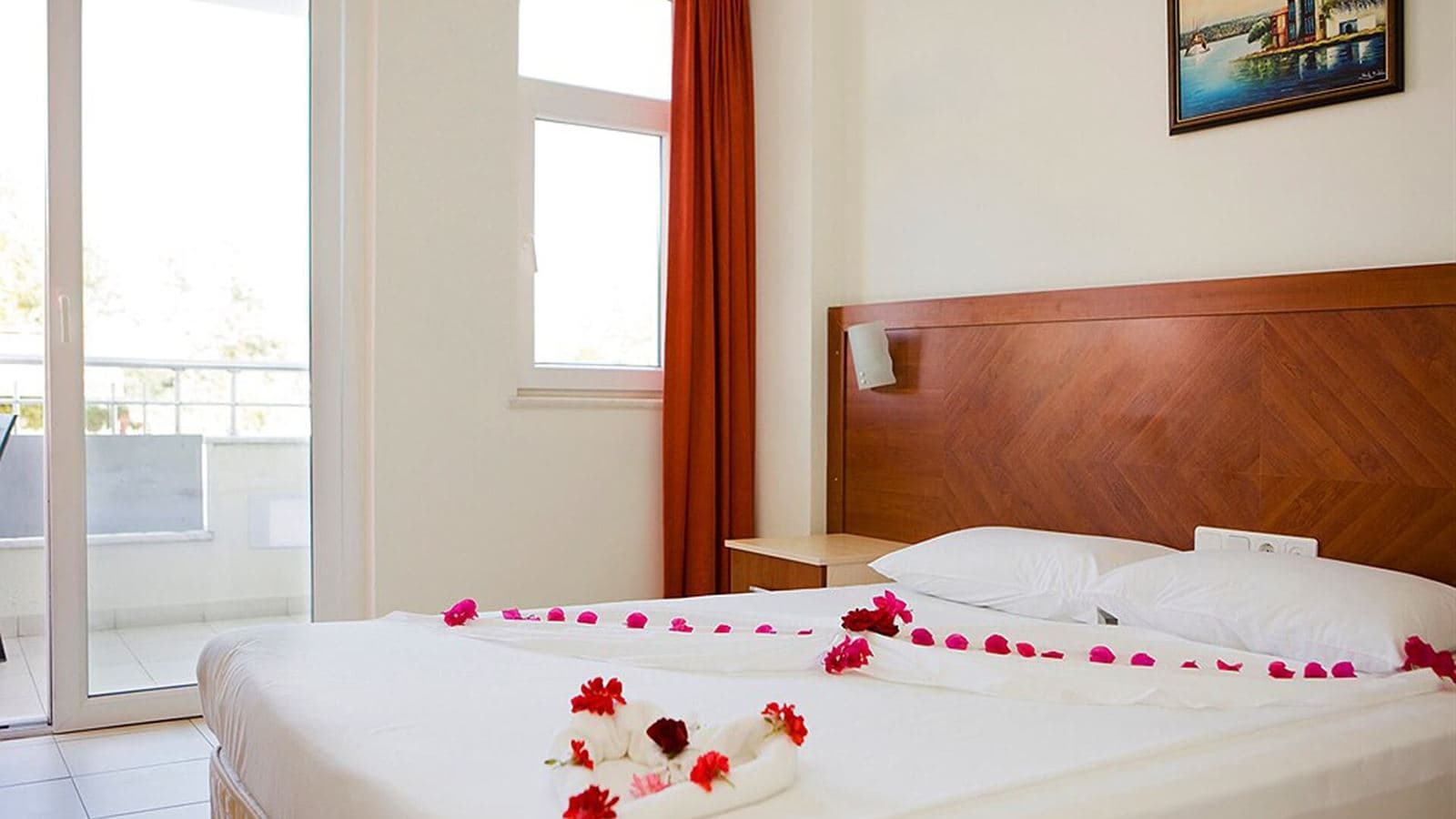 rooms-family-room