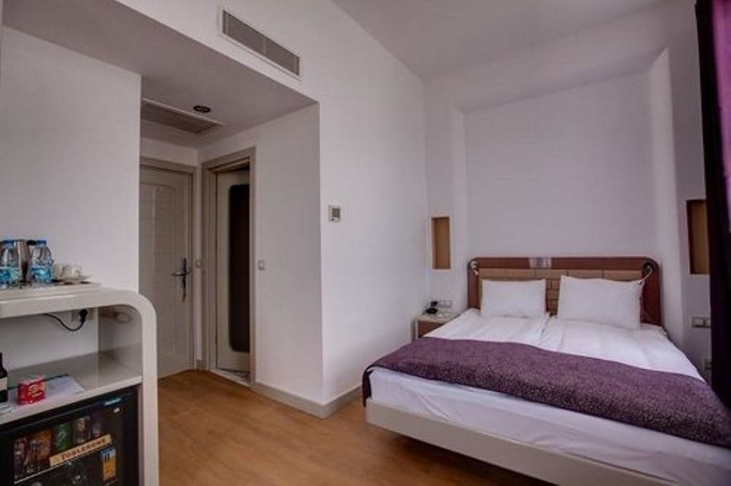 rooms-family-room